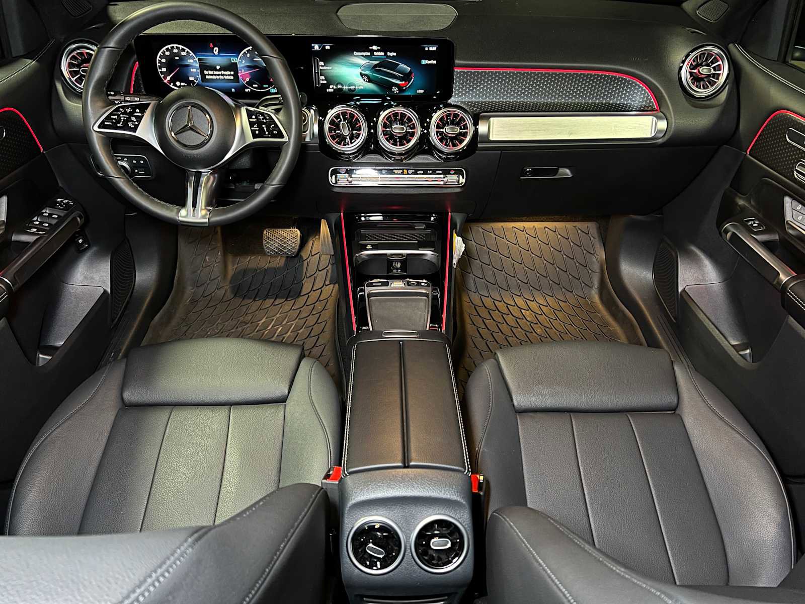 Certified 2025 Mercedes-Benz GLB 250 4MATIC image 41