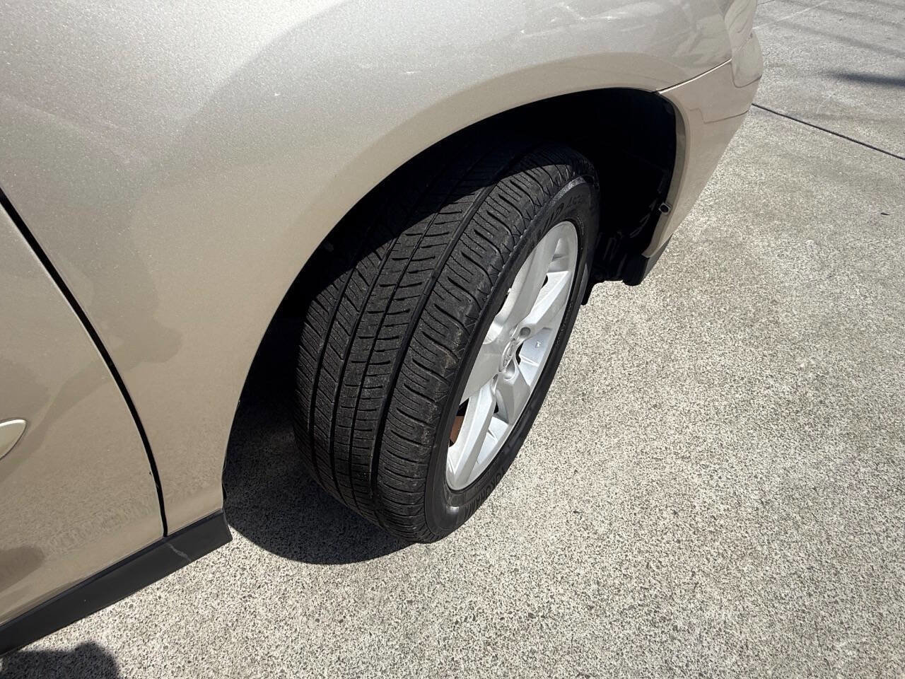 Used 2006 Lexus RX 330 FWD image 23