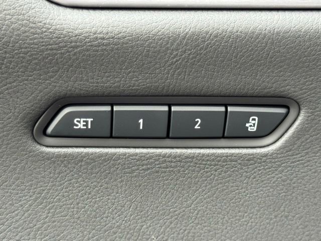 New 2025 Cadillac XT6 Premium Luxury w/ Technology Package image 17