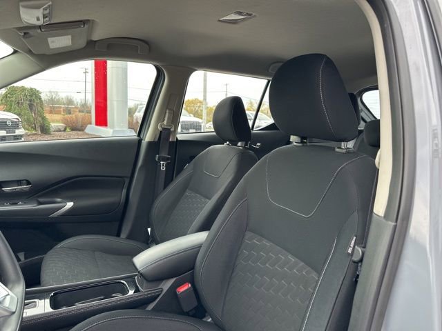 Certified 2023 Nissan Kicks SV image 17