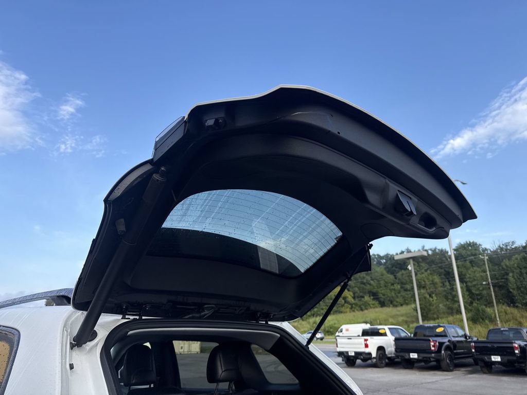 Used 2019 Jeep Cherokee Trailhawk w/ Comfort/Convenience Group AWD/4WD image 35