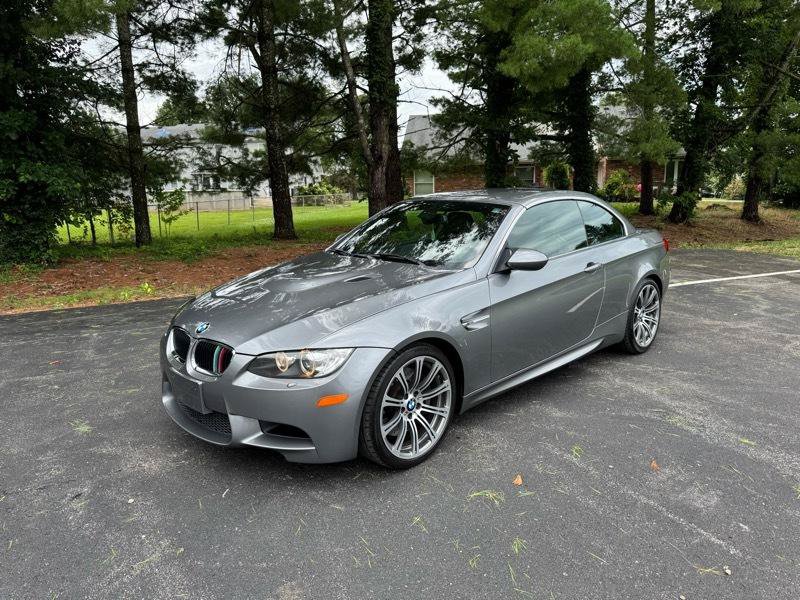 Used 2012 BMW M3 Convertible RWD image 2