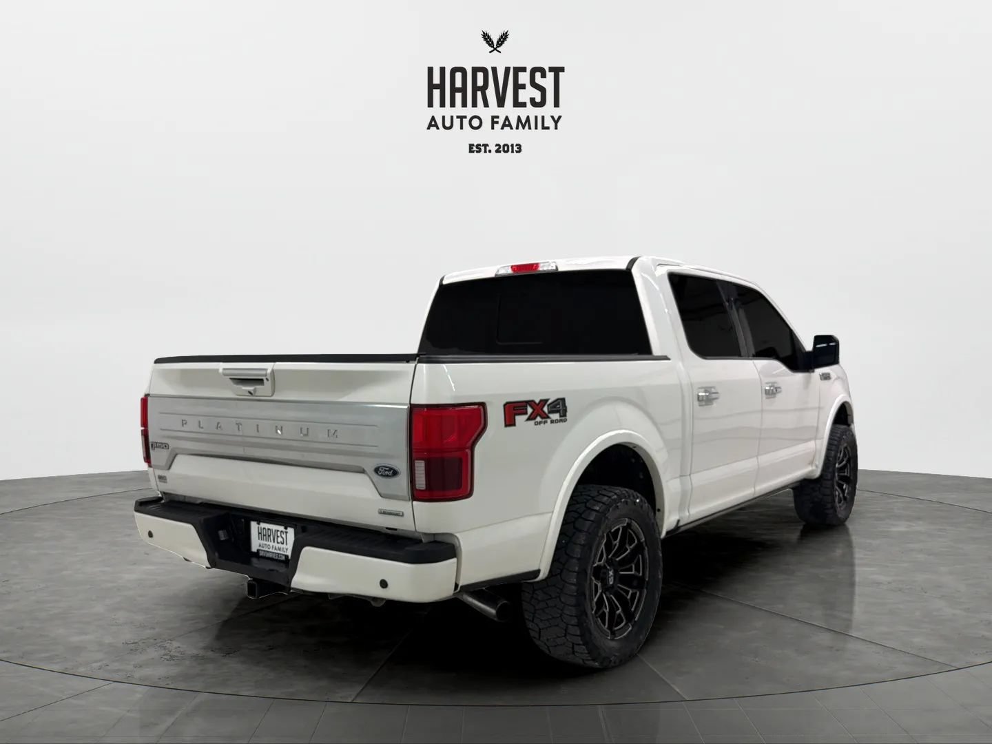 Used 2019 Ford F150 Platinum w/ Equipment Group 701A Luxury AWD/4WD image 6
