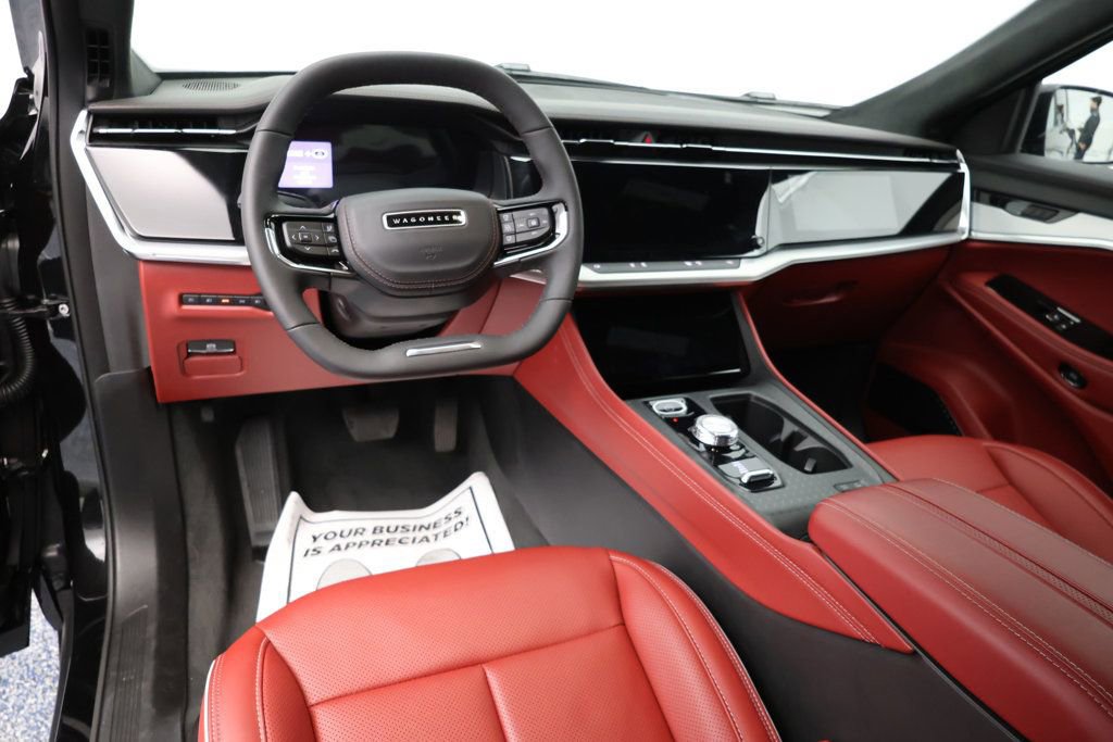 Used 2024 Jeep Wagoneer Launch Edition image 11