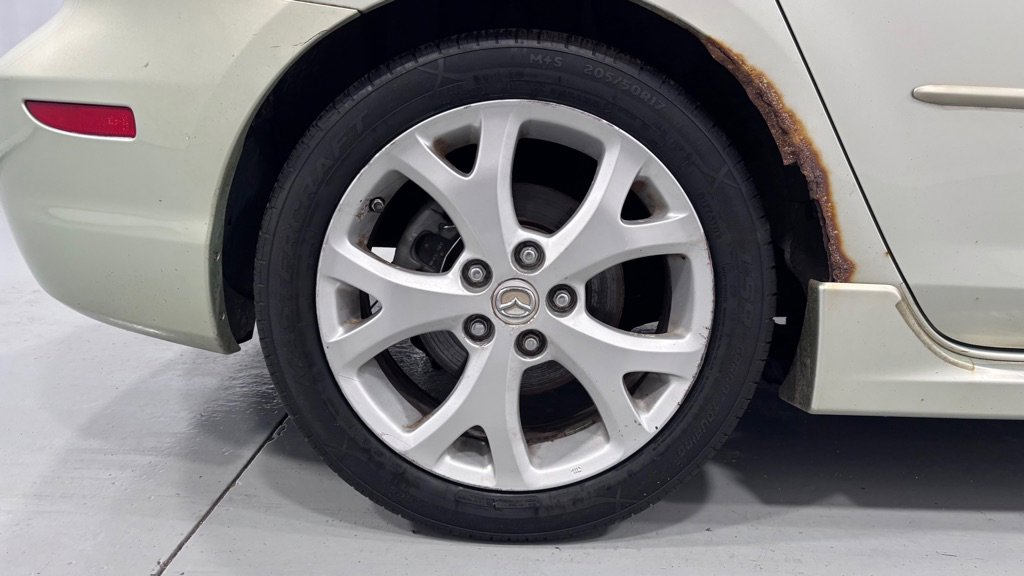 Used 2009 MAZDA MAZDA3 s Touring image 33