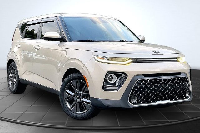 Used 2020 Kia Soul EX FWD image 12