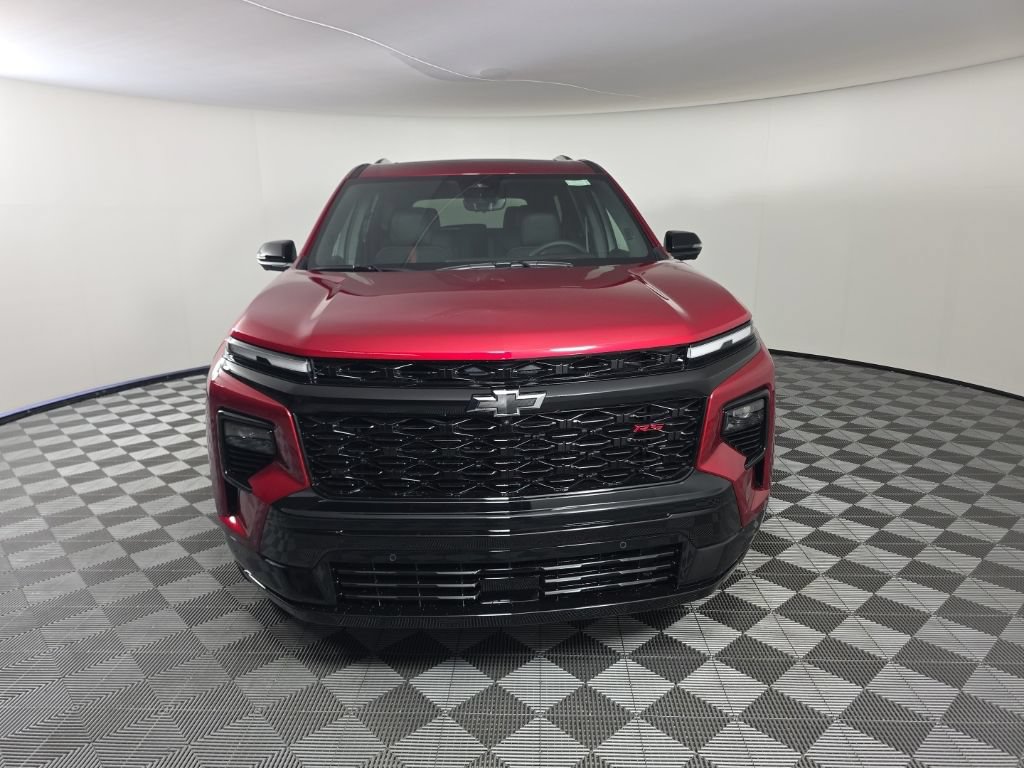 New 2027 Chevrolet Traverse RS w/ LPO, Floor Liner Package FWD image 8