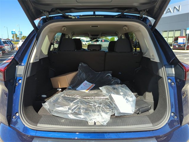 New 2026 Nissan Rogue SV image 15