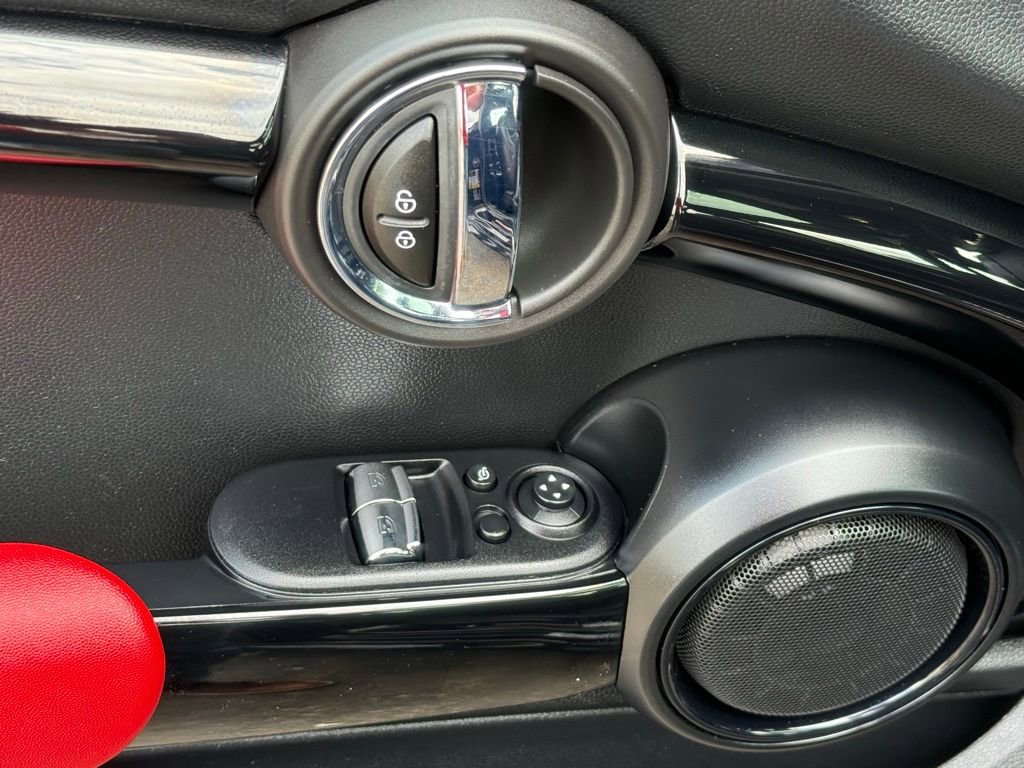 Used 2019 MINI Cooper John Cooper Works image 15
