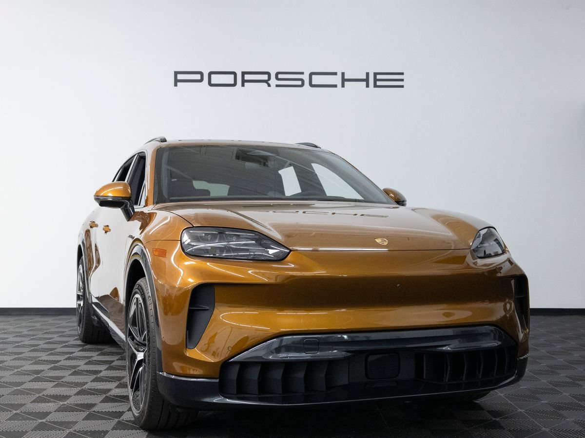 New 2026 Porsche Cayenne Electric AWD/4WD image 9