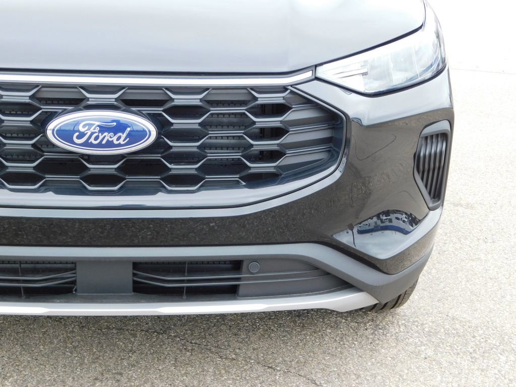 New 2026 Ford Escape ST-Line w/ Tech Pack #1 AWD/4WD image 9