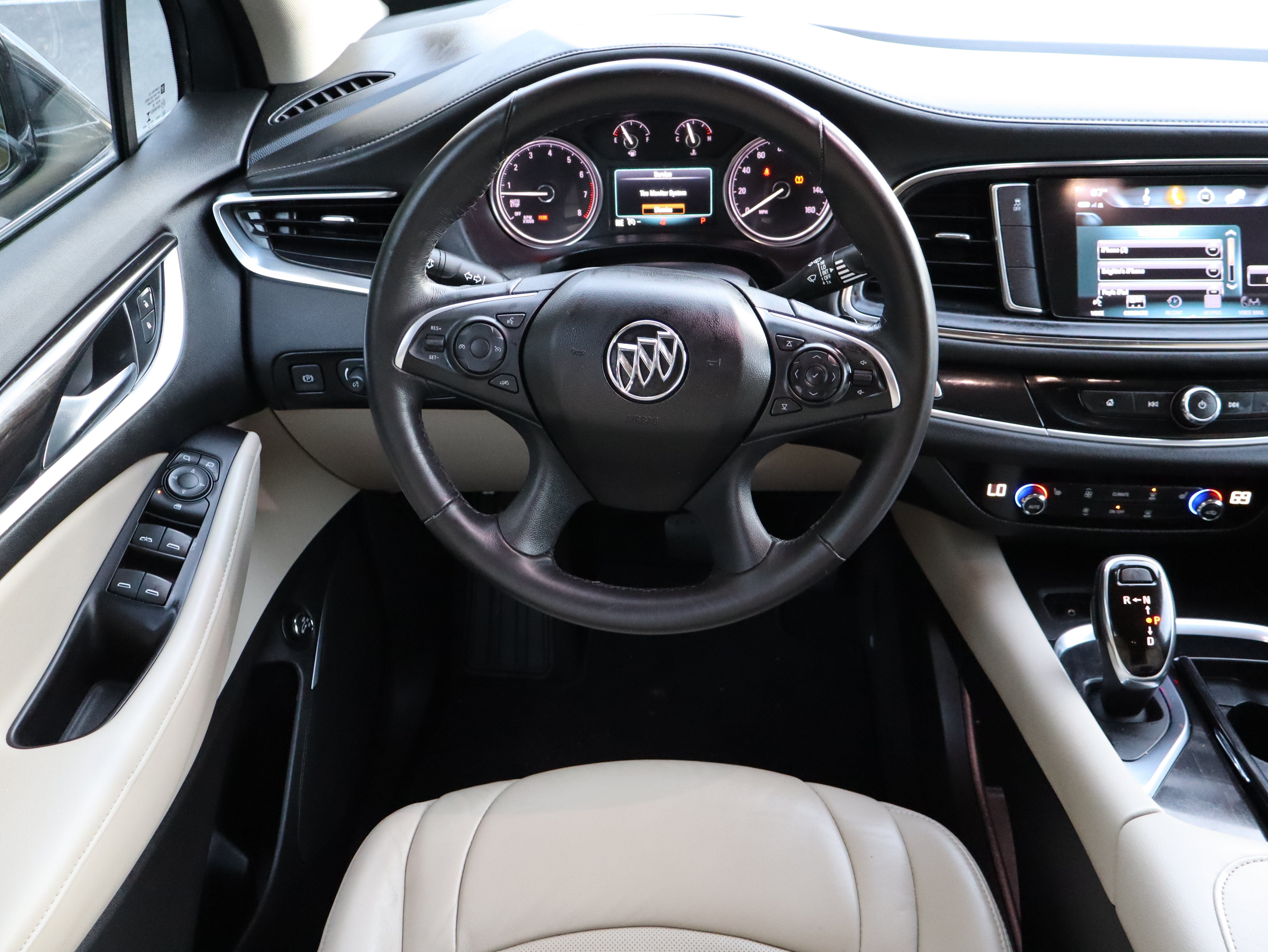 Used 2019 Buick Enclave Essence FWD image 25