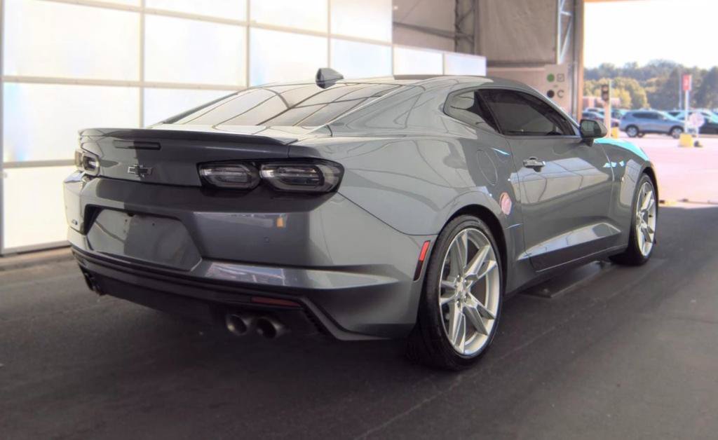 Used 2020 Chevrolet Camaro LT w/ RS Package RWD image 8