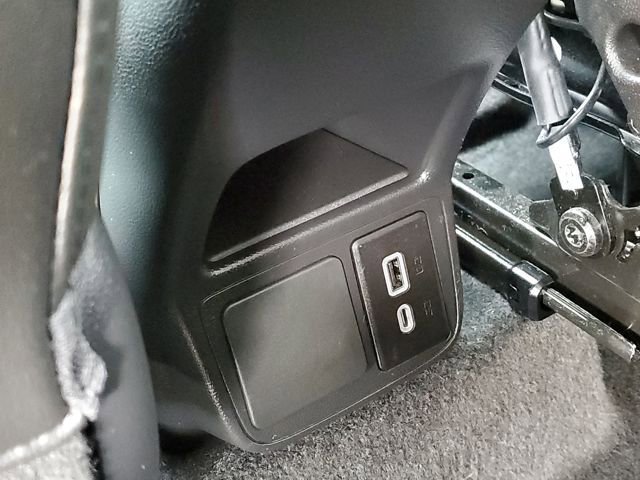 Used 2023 Buick Encore GX Preferred w/ Cold Weather Comfort Package image 32