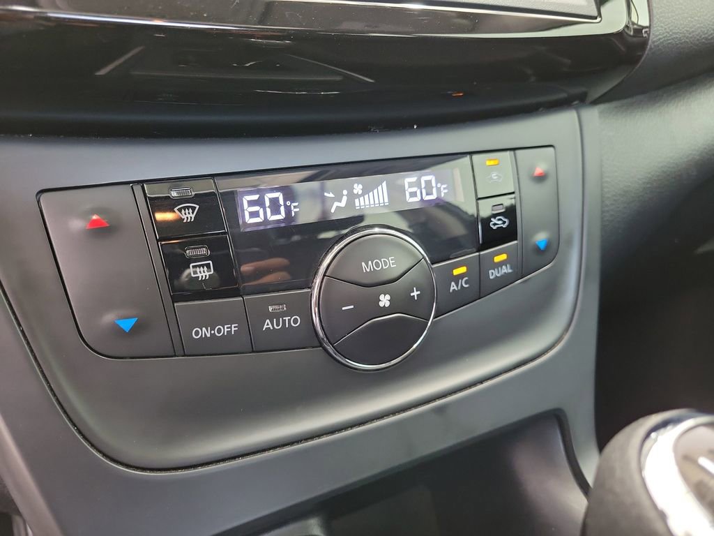Used 2019 Nissan Sentra SV w/ Special Edition Package image 31