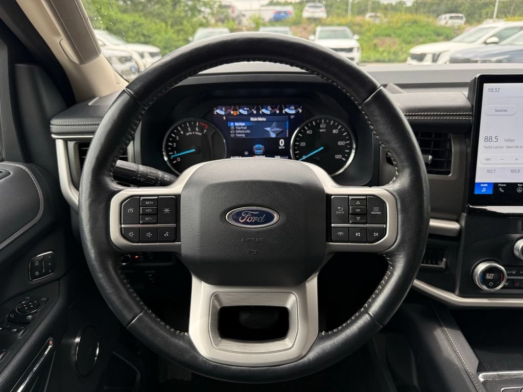 Used 2024 Ford Expedition Max XLT AWD/4WD image 28