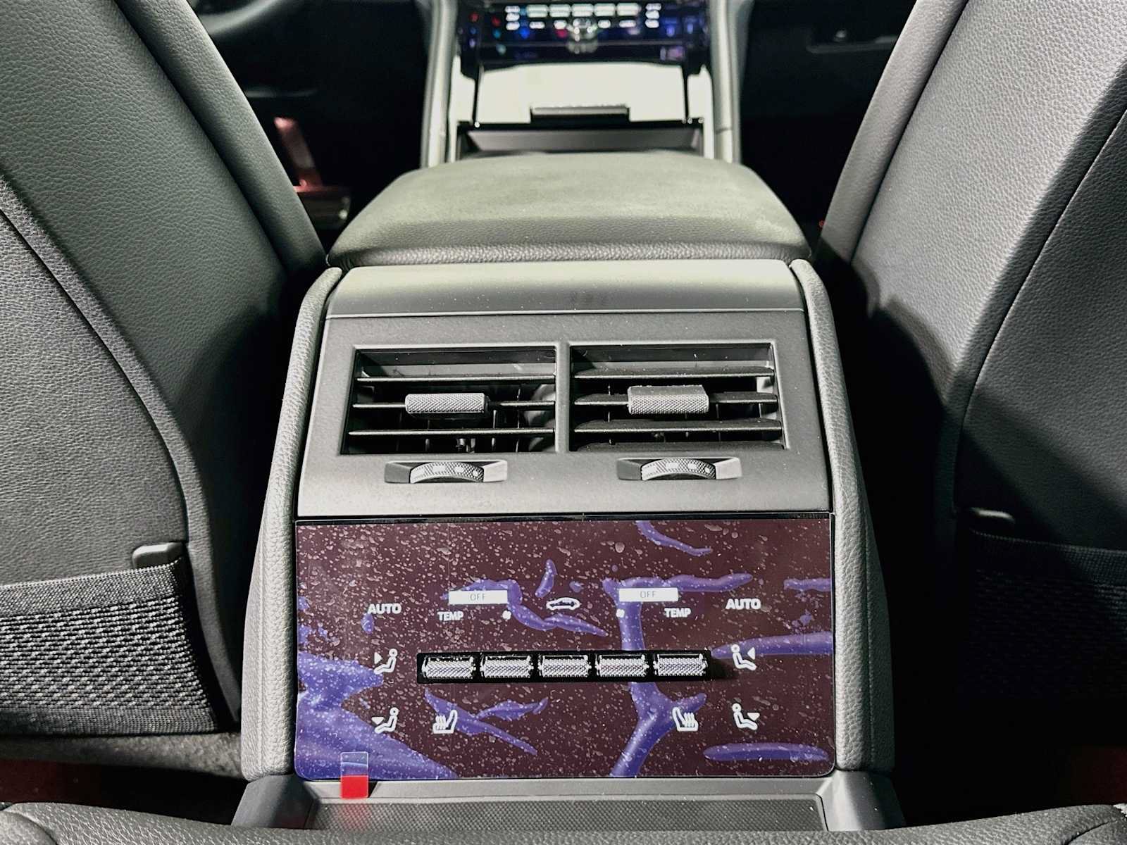 New 2026 Porsche Panamera RWD image 25