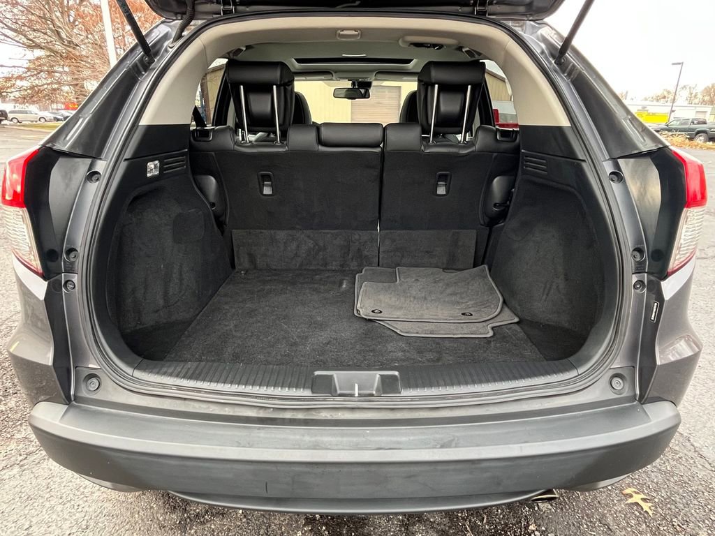 Used 2019 Honda HR-V EX-L image 4