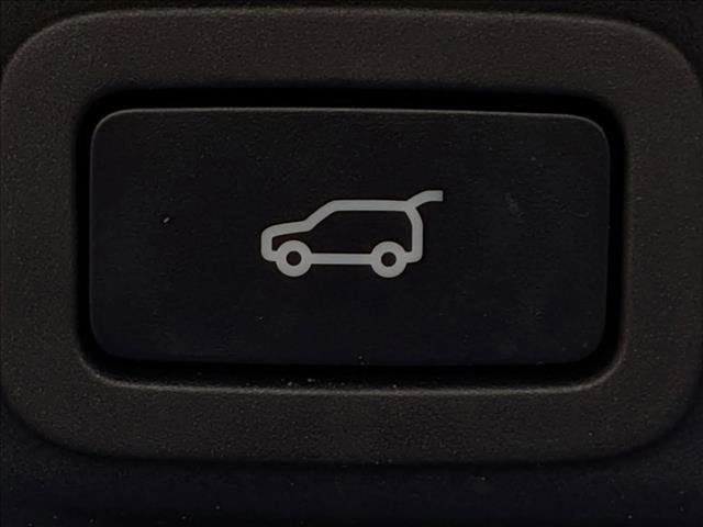 Certified 2022 Land Rover Range Rover Sport HST image 13