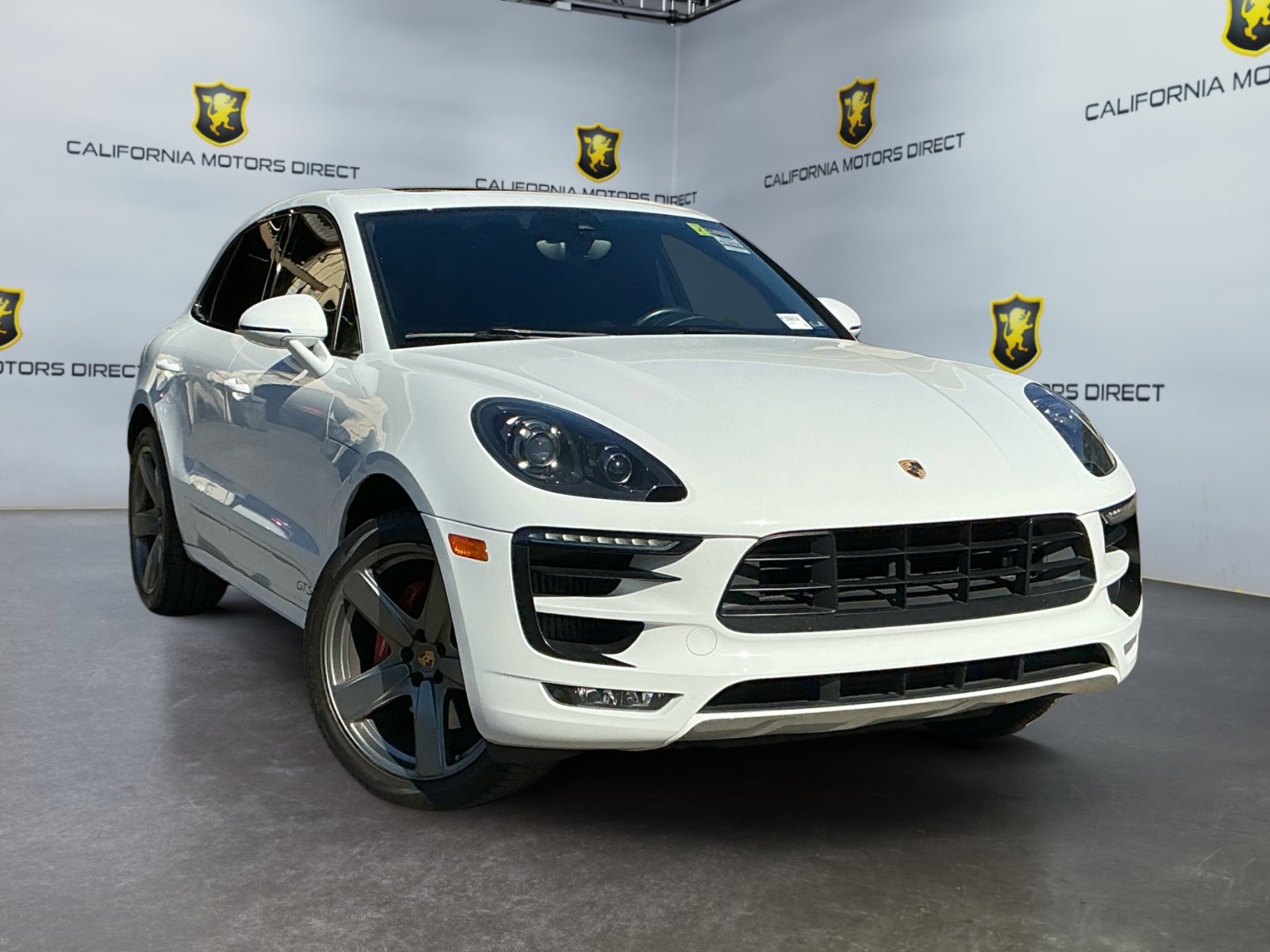 Used 2017 Porsche Macan GTS image 3