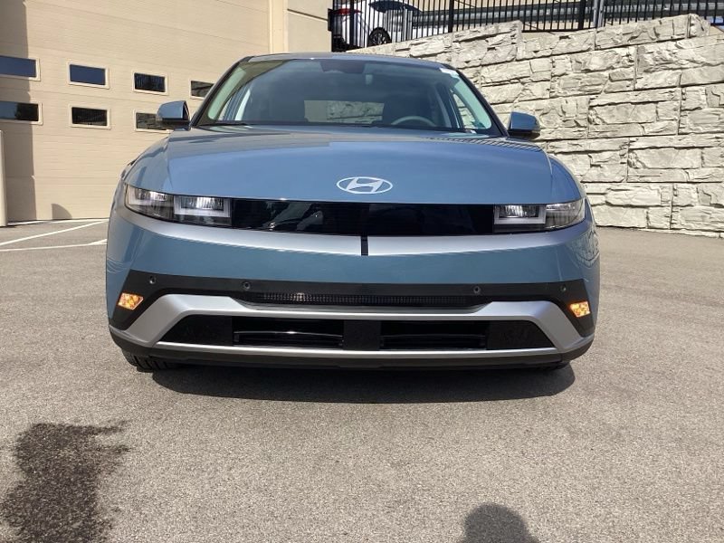 New 2027 Hyundai Ioniq 5 SE AWD/4WD image 2