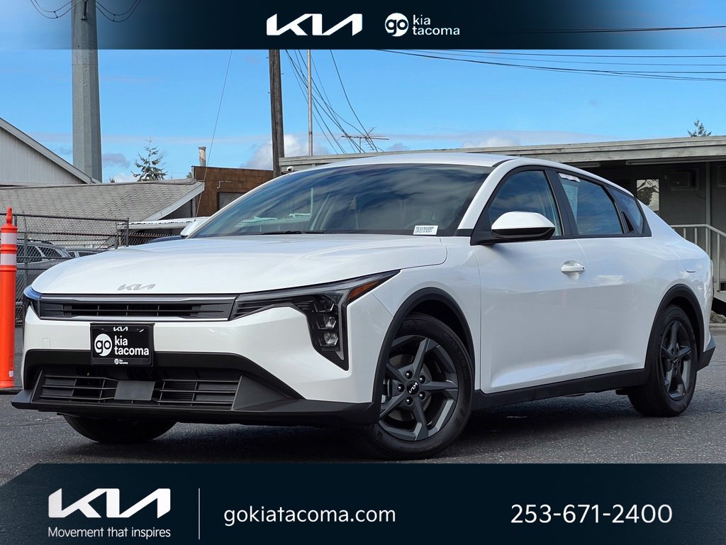 Certified 2026 Kia K4 FWD image 1