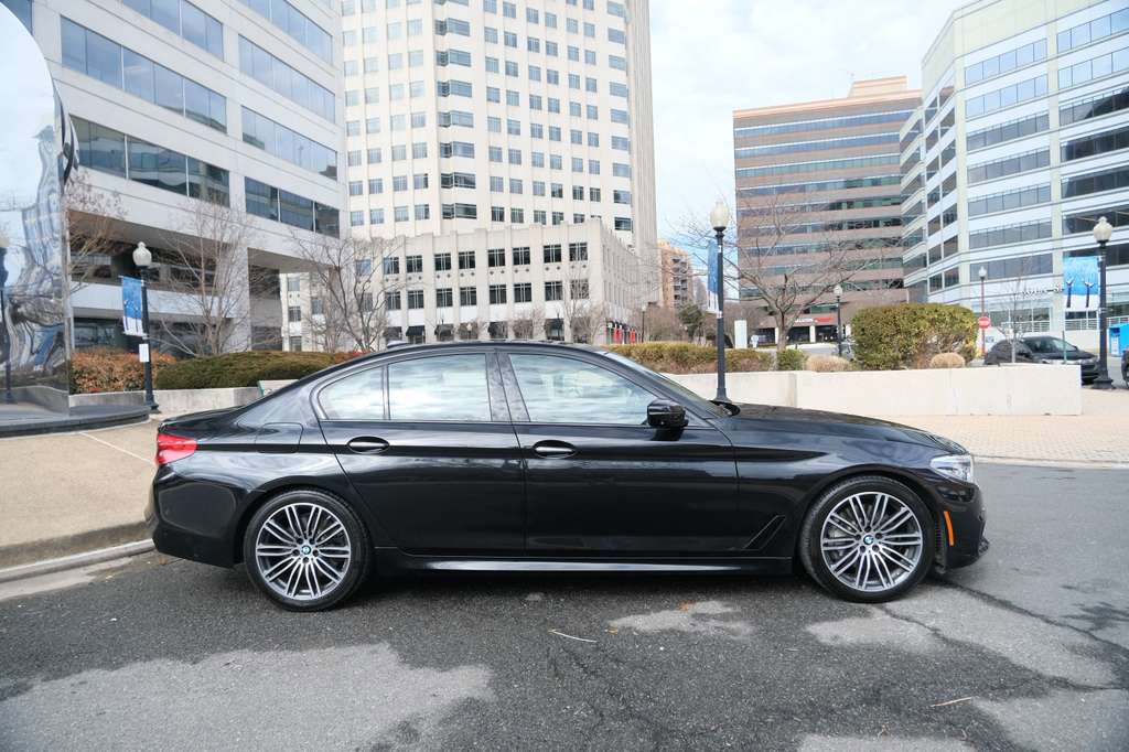 Used 2017 BMW 540i xDrive AWD/4WD image 14