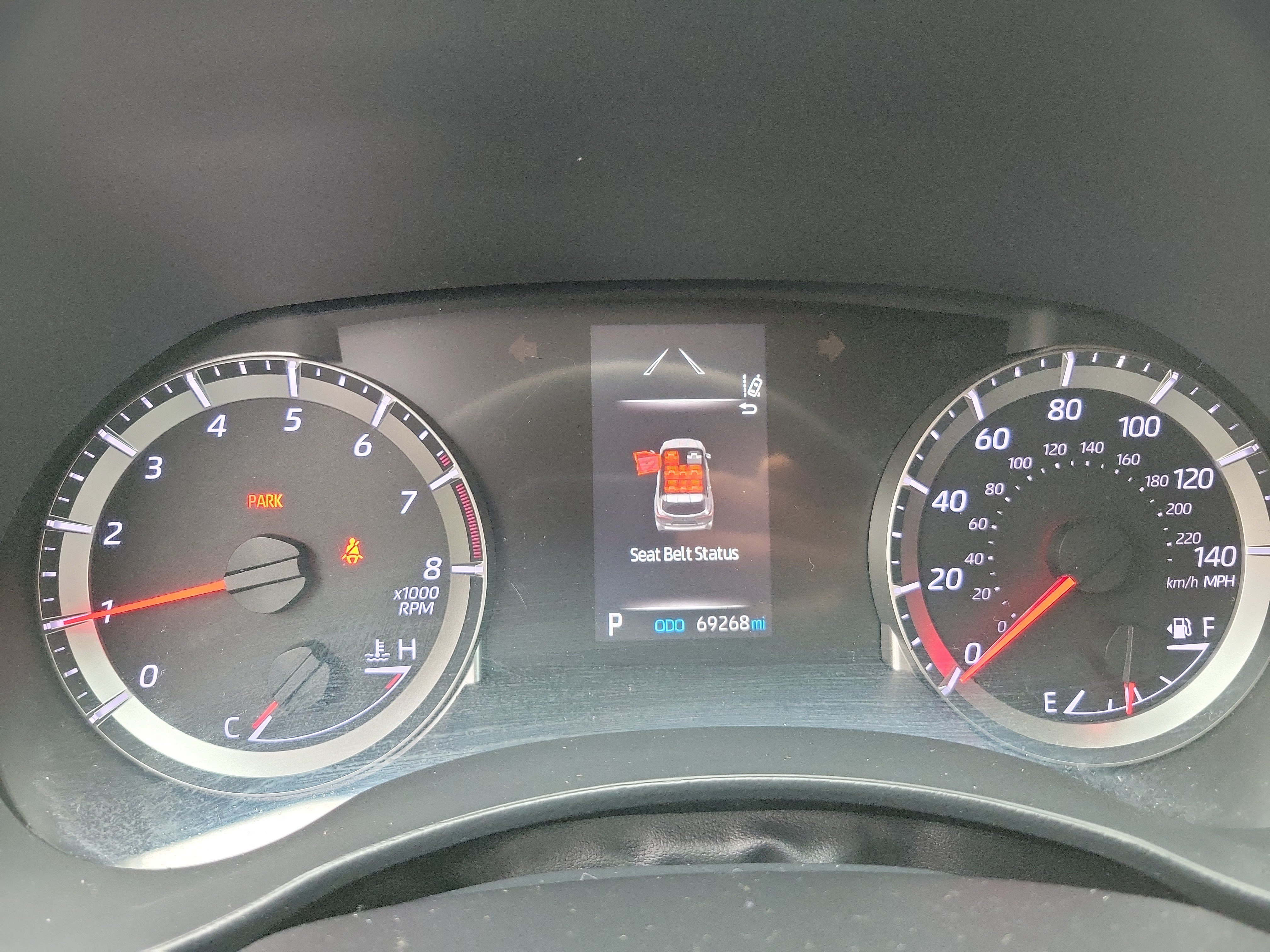 Used 2022 Toyota Highlander L FWD image 16