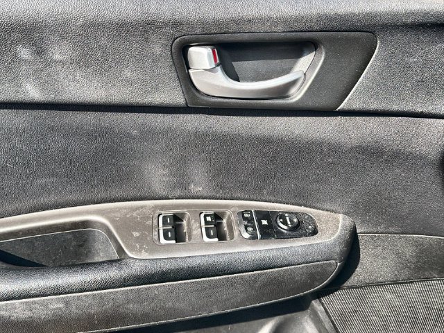 Used 2020 Kia Optima LX FWD image 13