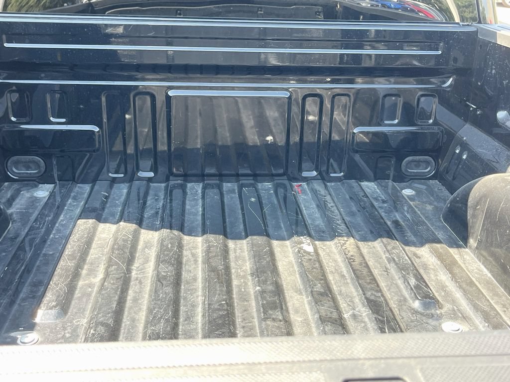 Used 2025 Ford F150 Lightning XLT AWD/4WD image 28