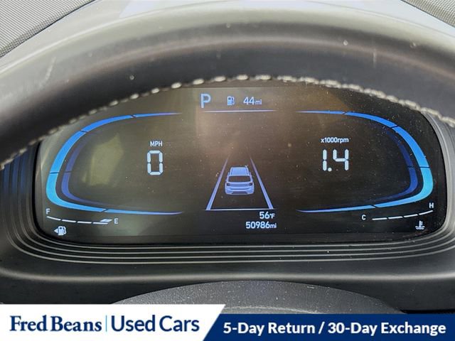Used 2024 Hyundai Venue SEL FWD image 14
