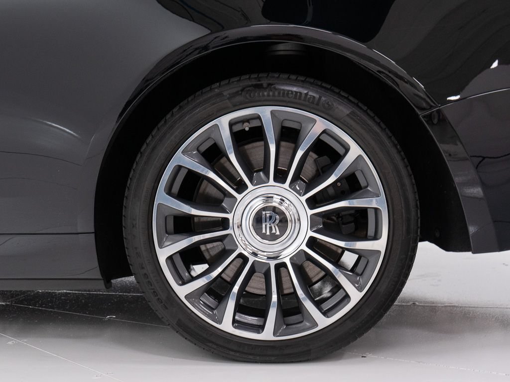 Certified 2018 Rolls-Royce Dawn RWD image 50