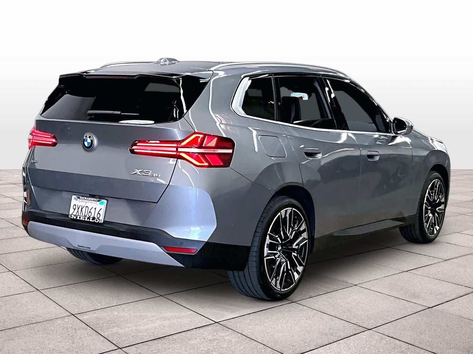 Used 2026 BMW X3 xDrive30i w/ Premium Package AWD/4WD image 16