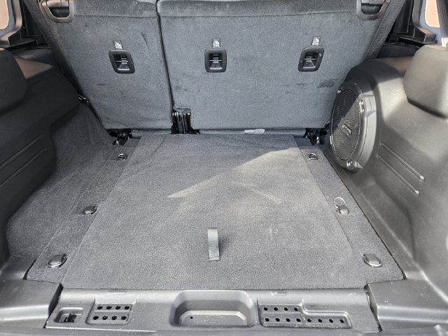 Used 2026 Jeep Wrangler Unlimited Sahara AWD/4WD image 40
