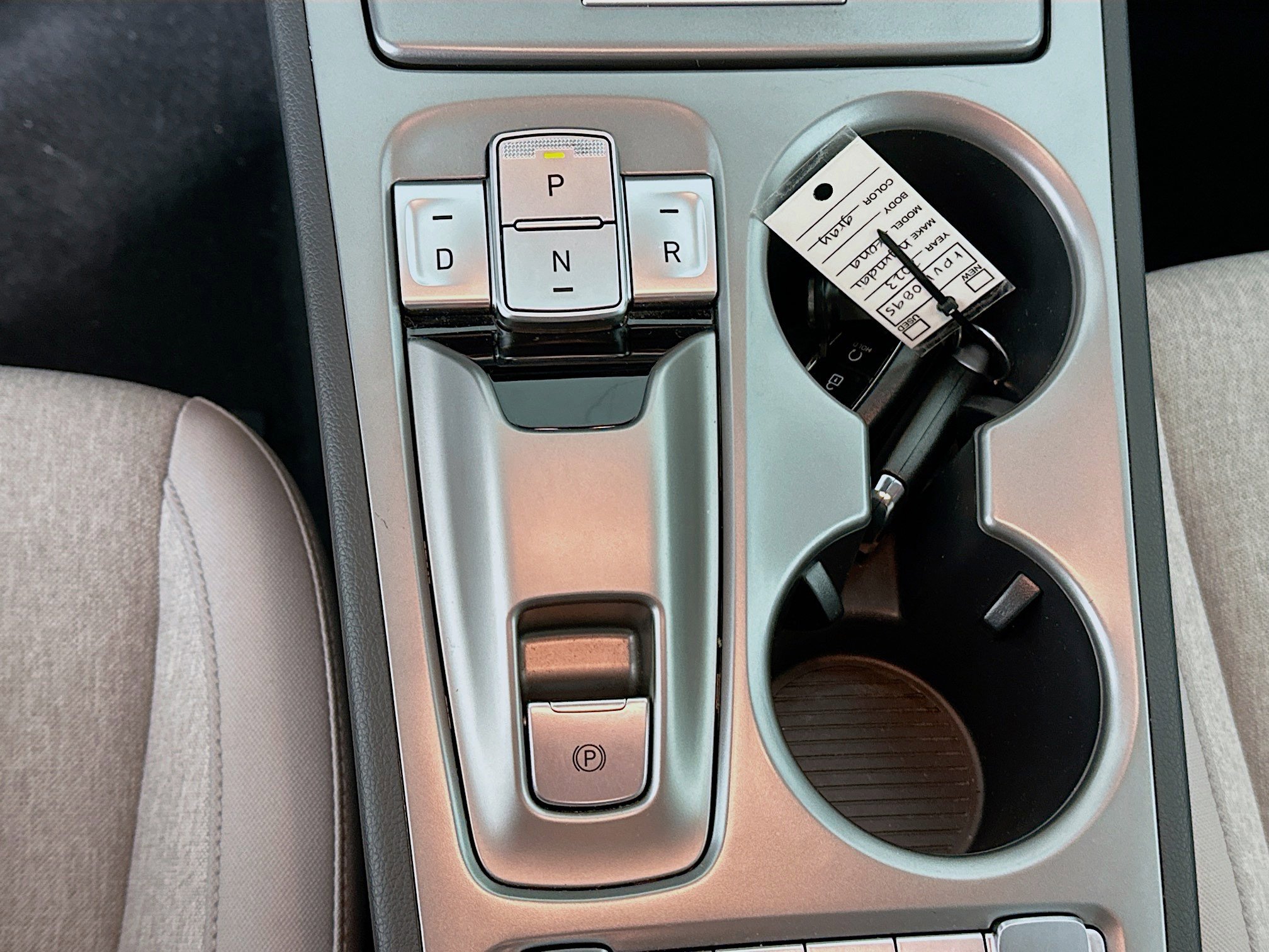 Used 2023 Hyundai Kona SE w/ Cargo Package image 24