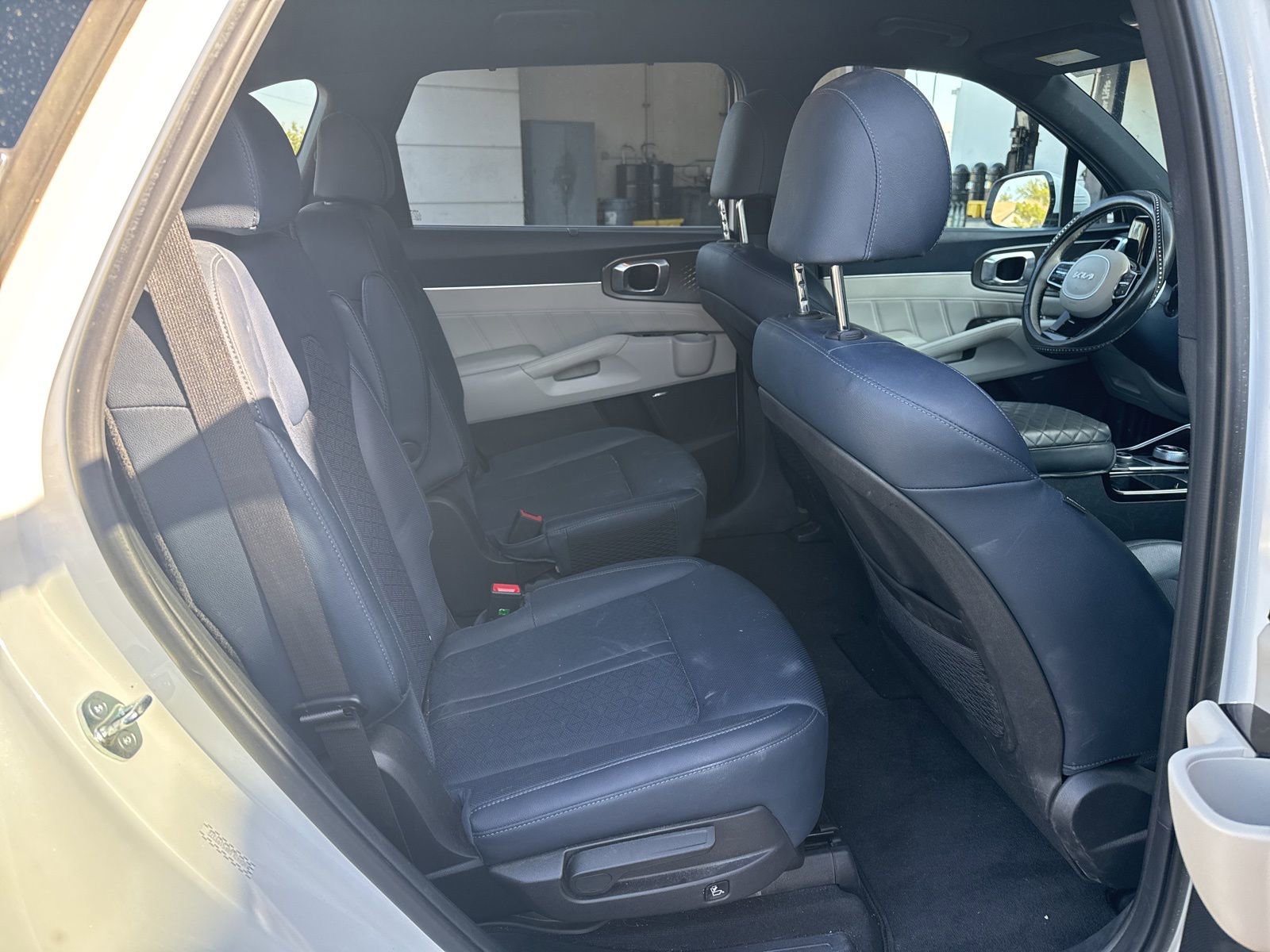 Used 2023 Kia Sorento SX Prestige AWD/4WD image 15