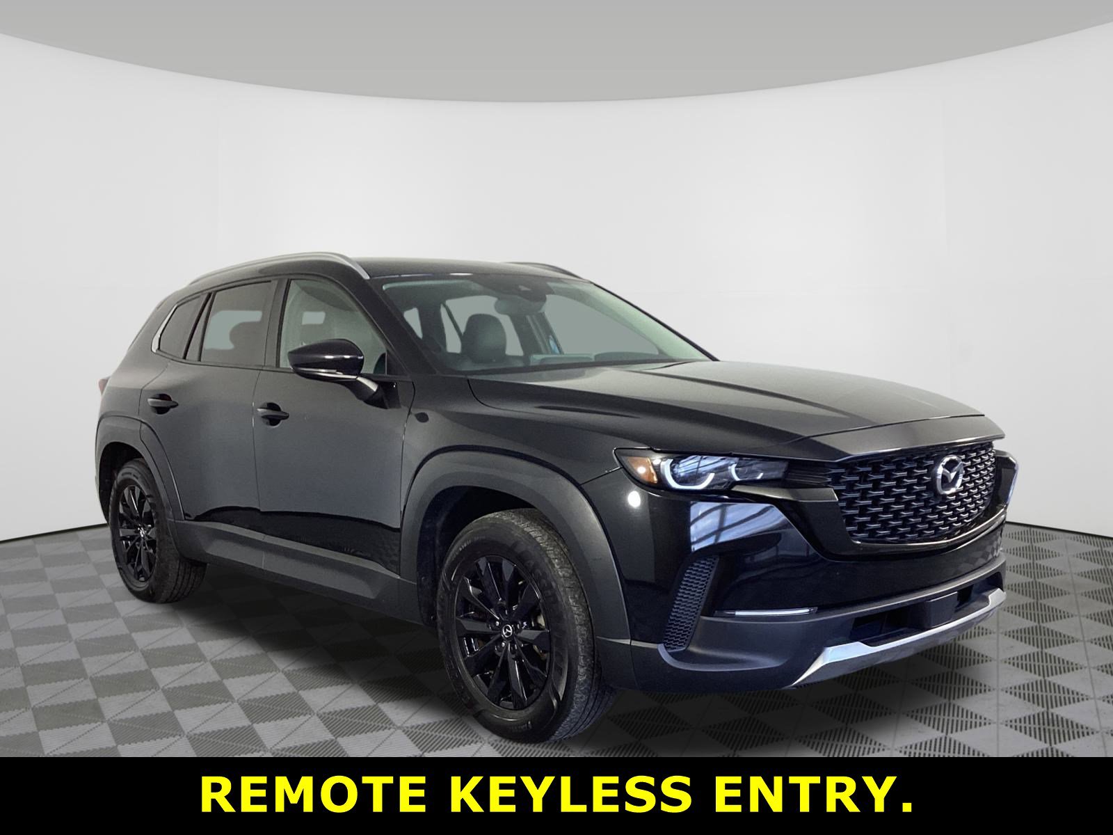 Used 2024 MAZDA CX-50 AWD 2.5 S w/ Preferred Package image 3