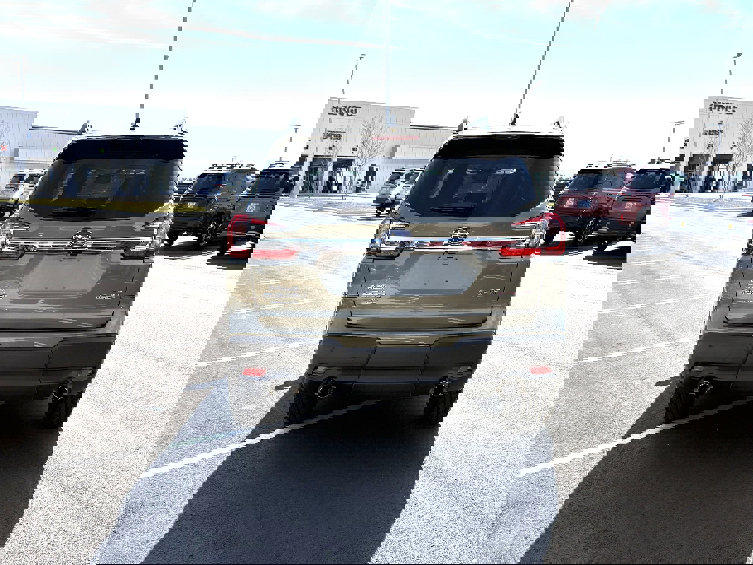 Used 2025 Subaru Ascent Premium image 10