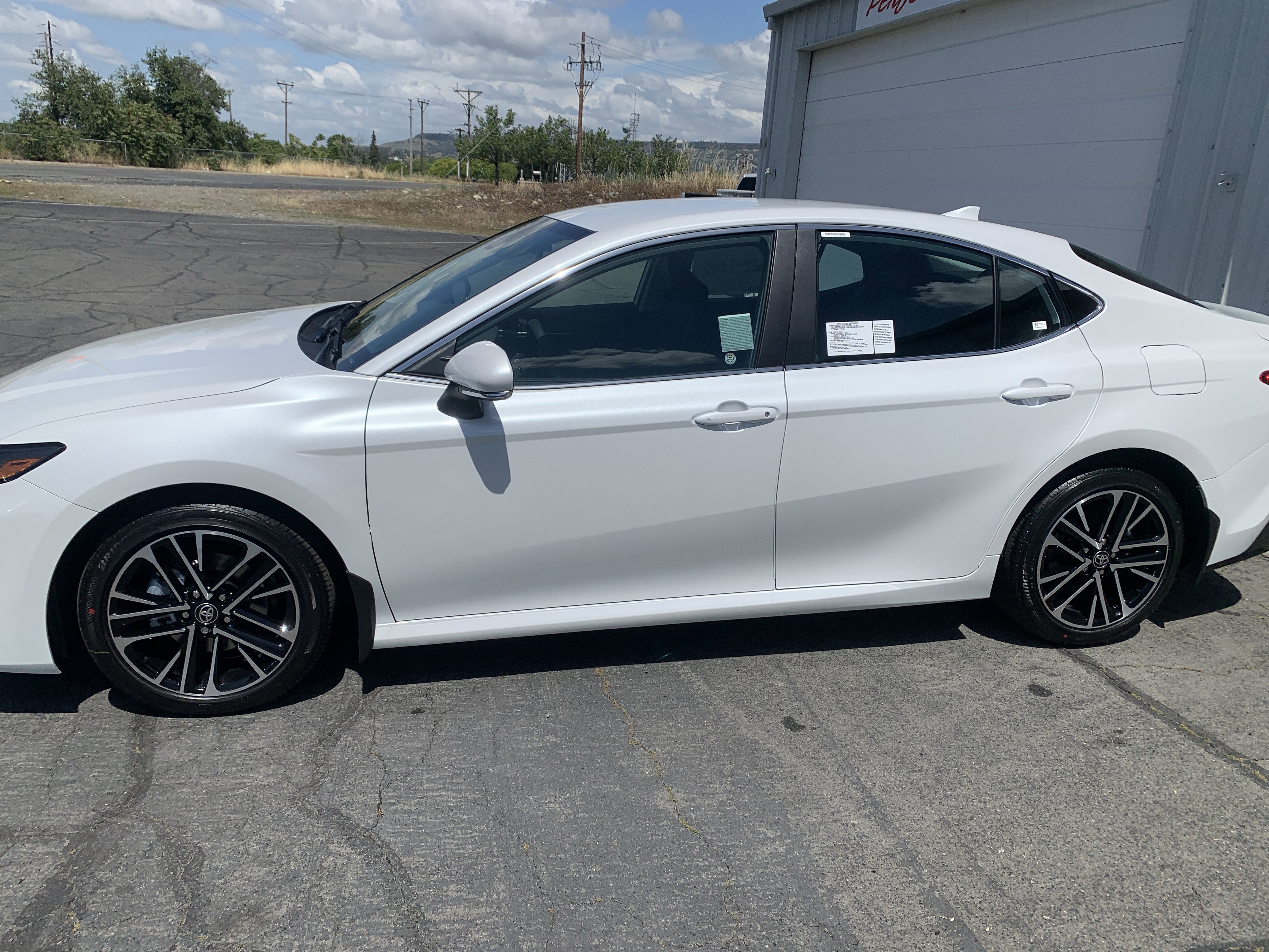 New 2026 Toyota Camry XLE FWD image 2