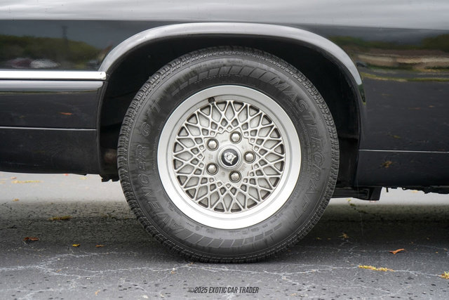Used 1994 Jaguar XJS 4.0 Convertible image 96