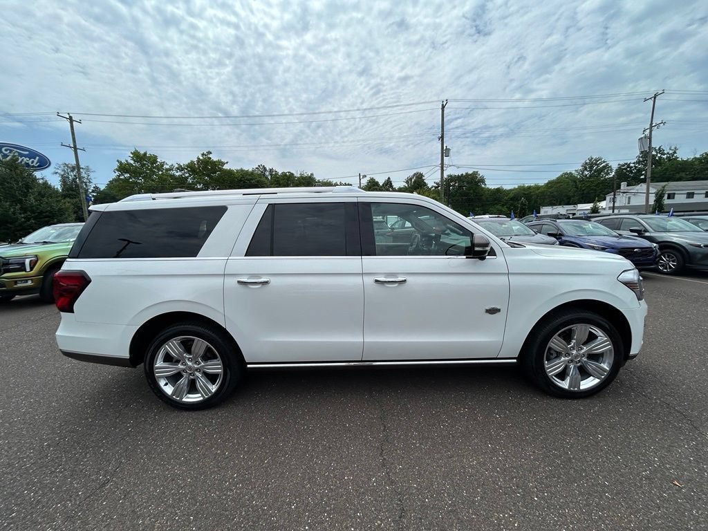 Certified 2022 Ford Expedition Max King Ranch AWD/4WD image 4