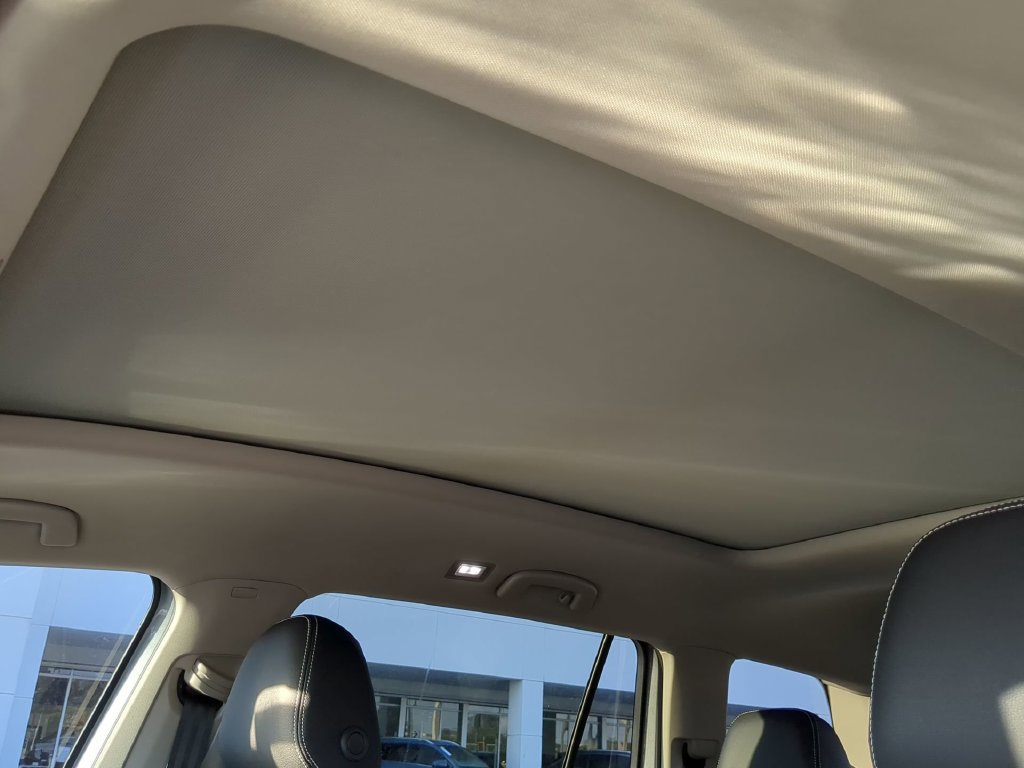 New 2026 Volkswagen Atlas SE FWD image 22