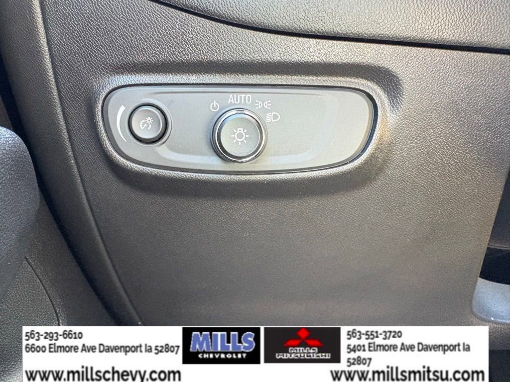 Used 2022 Chevrolet Equinox LT image 24