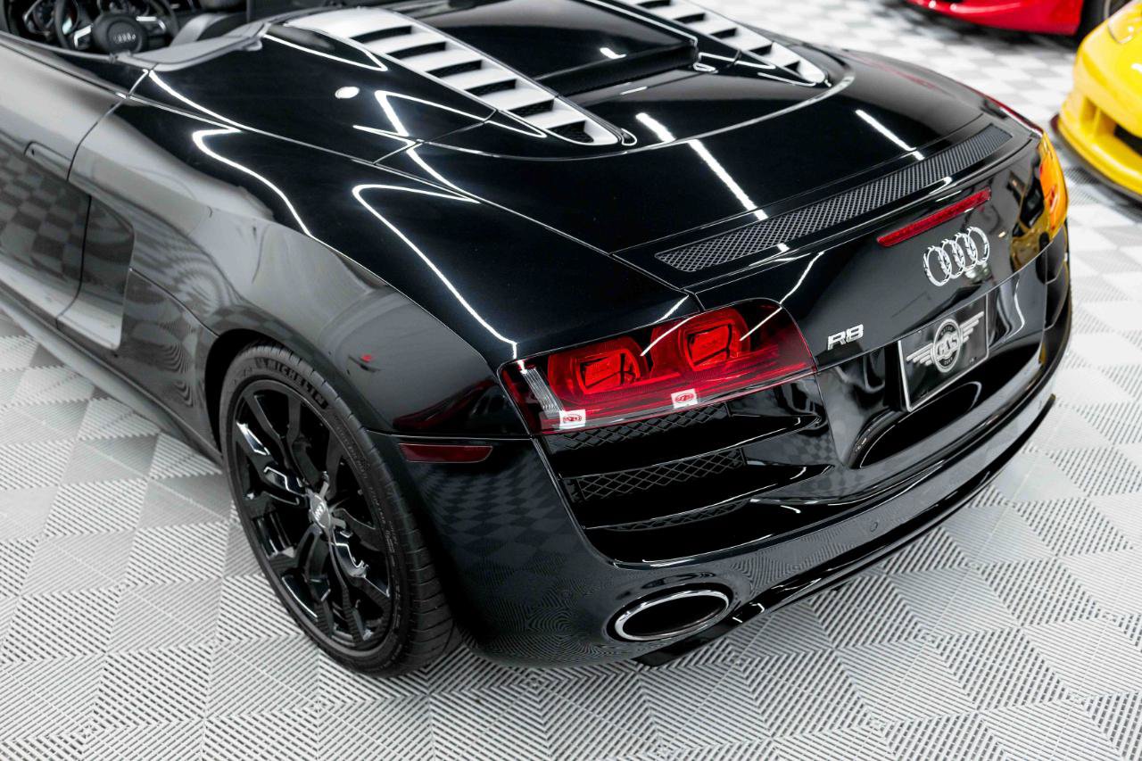 Used 2011 Audi R8 V10 AWD/4WD image 19