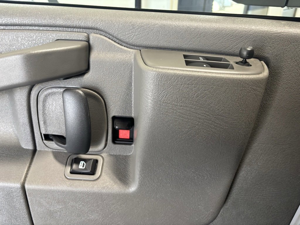 New 2025 Chevrolet Express 2500 w/ Driver Convenience Package image 24