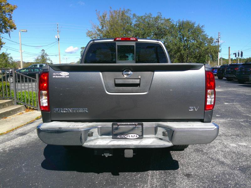 Used 2016 Nissan Frontier SV image 6