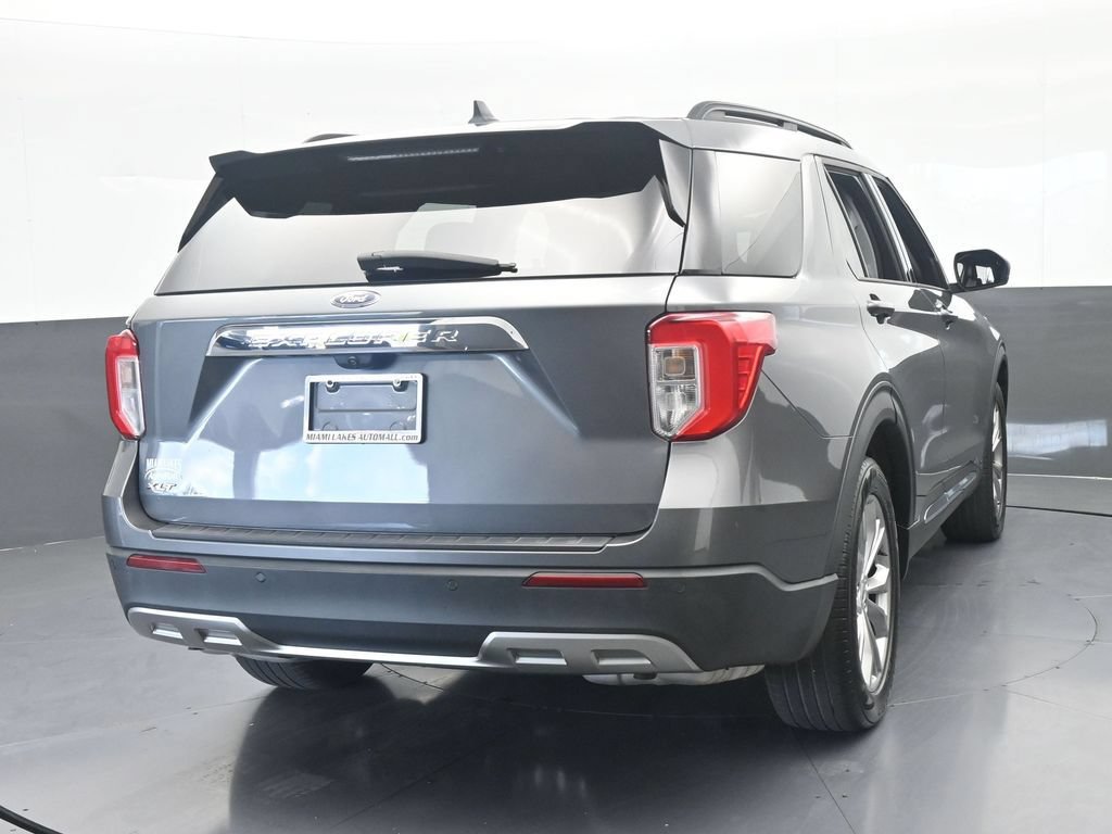 Used 2021 Ford Explorer XLT w/ Equipment Group 202A RWD image 5