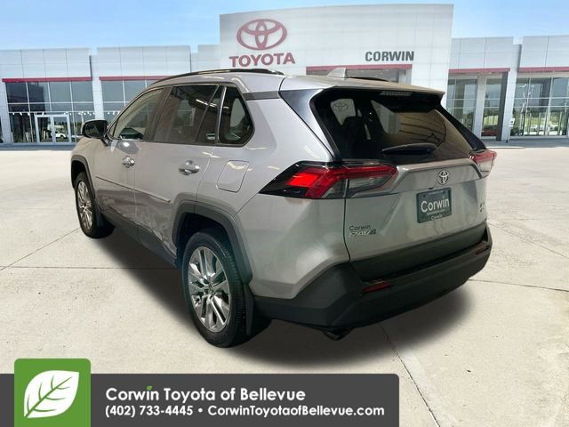 Used 2023 Toyota RAV4 XLE Premium image 6