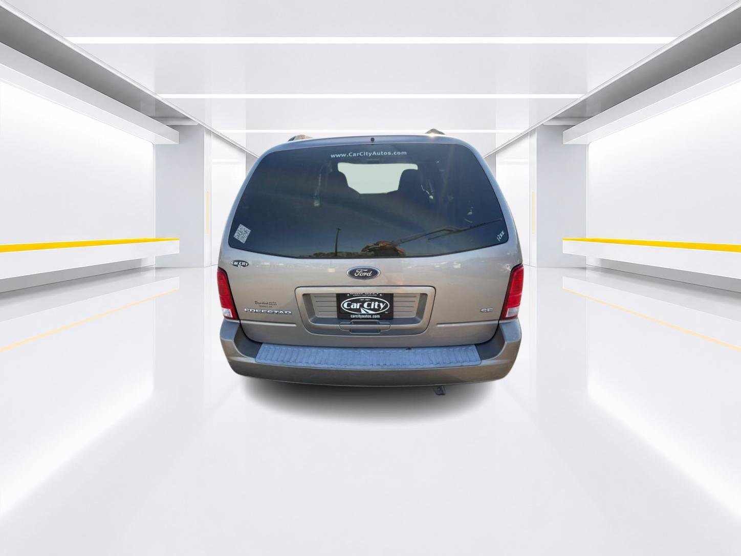 Used 2004 Ford Freestar SE FWD image 5