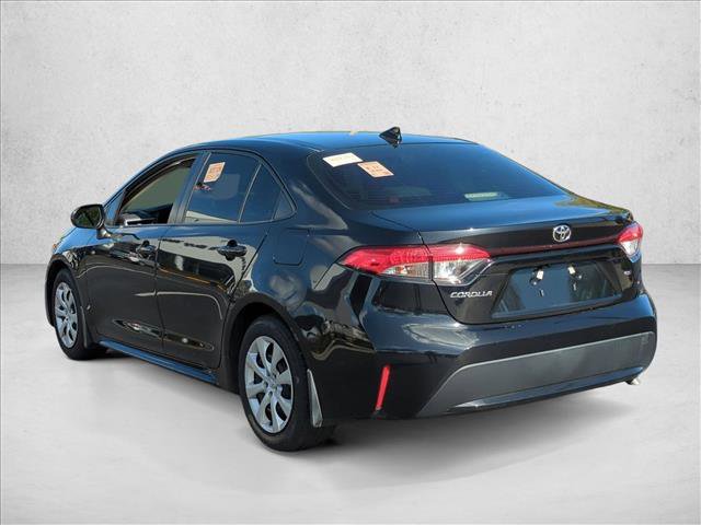 Used 2022 Toyota Corolla LE image 6